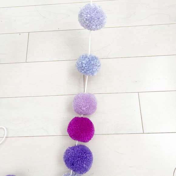 ✨ NWT Handmade Purple Pom Pom Banner Garland | Handmade - Picture 3 of 3